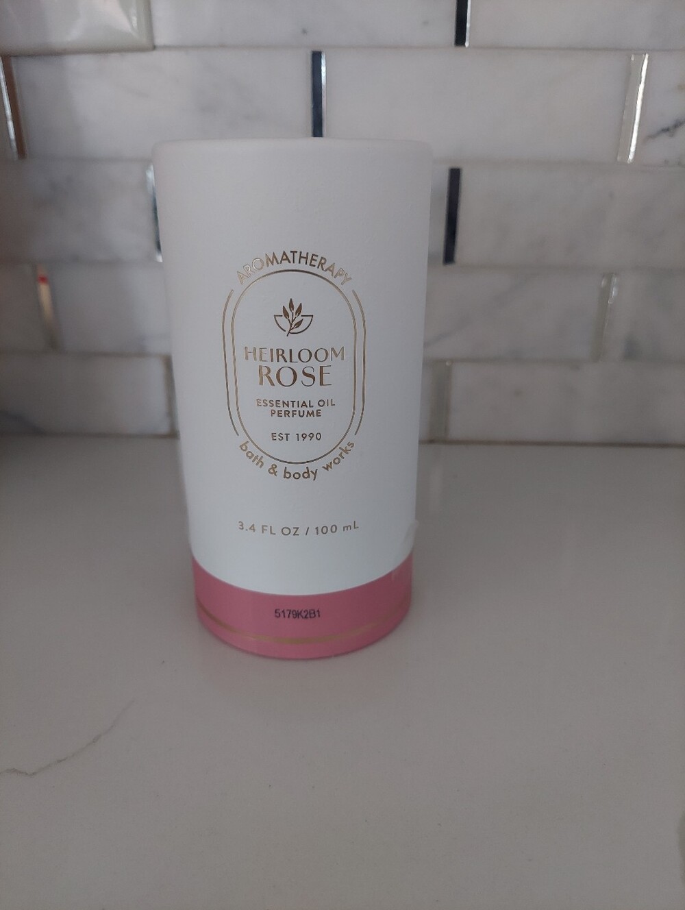 Heirloom rose perfume by bath and body works - Picture 4 of 4
